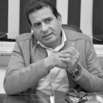 عزت القمحاوي